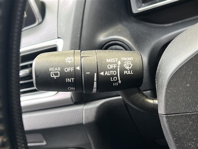 ������тm���C�P���̃K���o�[�����炱���ł��鍂������I���Q�O�Q�O�N�P���@�i���j���{�\����������������ׁi�������ÎԔ���s��̑�蔃����Ǝ҂�ΏۂƂ����u���Î����Ԕ���䐔�m���D�P�����v���j