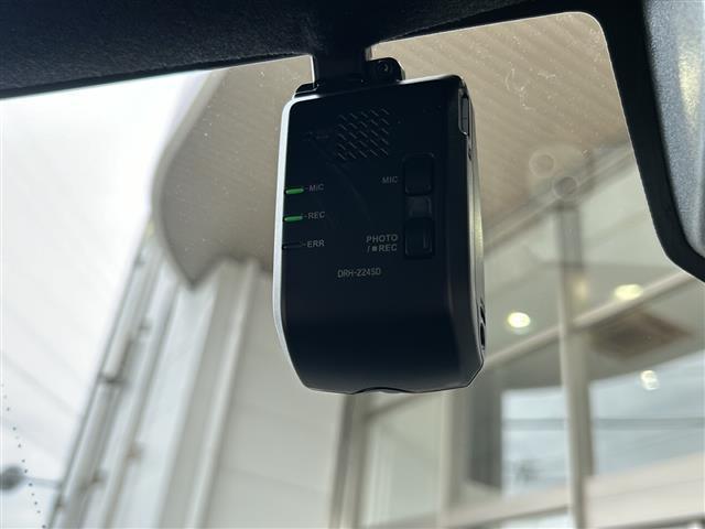 Ｎ－ＶＡＮ ファン　スタイル＋ネイチャー　純正ナビ・ホンダセンシング・衝突軽減・横滑り防止装置・レーンキープ・追従クルコン・コーナーセンサー後・バックカメラ・ステリモ・ＬＥＤヘッドライト・オートライト・フォグランプ・純正フロアマット（6枚目）