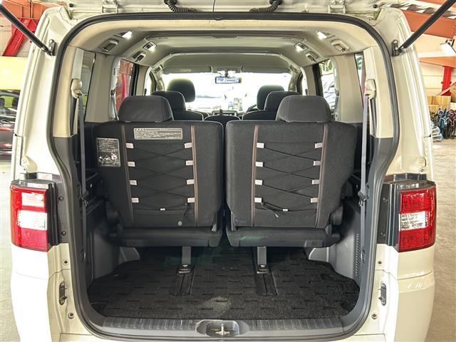 デリカD:5 C2 G ナビパッケージ 社外DA・片側パワスラ・盗難防止装置・クルコン・バックカメラ・ETC・ドラレコ前後・デジタルインナーミラー・パドルシフト・純正フロアマット・純正アルミホイール・キセノンヘッドライト・オートライト(30枚目)