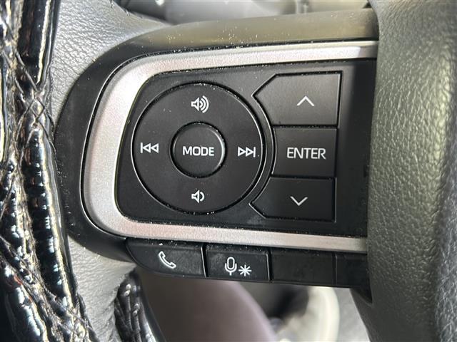 タント カスタムRSセレクション 純正ナビ シートヒーター クルーズコントロール ステアリングスイッチ ドライブレコーダー ETC 両側パワースライドドア ハーフレザーシート プッシュスタート スマートキー バックカメラ 純正アルミ(5枚目)