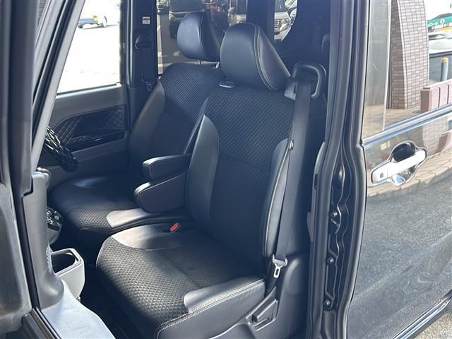 タント カスタムRSセレクション 純正ナビ シートヒーター クルーズコントロール ステアリングスイッチ ドライブレコーダー ETC 両側パワースライドドア ハーフレザーシート プッシュスタート スマートキー バックカメラ 純正アルミ(21枚目)