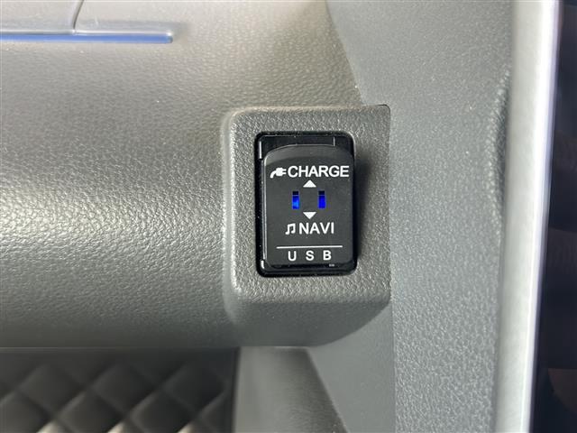 タント カスタムRSセレクション 純正ナビ シートヒーター クルーズコントロール ステアリングスイッチ ドライブレコーダー ETC 両側パワースライドドア ハーフレザーシート プッシュスタート スマートキー バックカメラ 純正アルミ(30枚目)