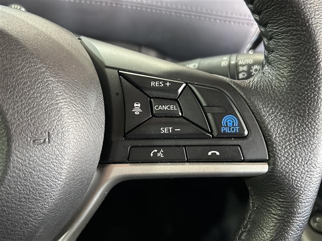 セレナ e-パワー ハイウェイスターV 純正ナビ 両側パワースライドドア アラウンドビューモニター ドライブレコーダー フリップダウンモニター フルセグテレビ インテリジェントルームミラー ステアリングスイッチ レーダークルーズコントロール(7枚目)