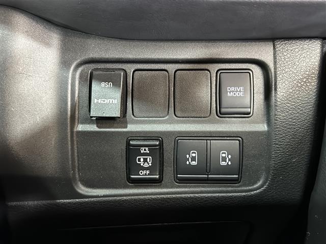 セレナ e-パワー ハイウェイスターV 純正ナビ 両側パワースライドドア アラウンドビューモニター ドライブレコーダー フリップダウンモニター フルセグテレビ インテリジェントルームミラー ステアリングスイッチ レーダークルーズコントロール(10枚目)