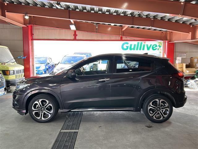 ヴェゼル ハイブリッドZ・ホンダセンシング 純正8インチナビ バックカメラ フルセグテレビ シートヒーター ETC ルーフレール 純正アルミホイール プッシュスタート スマートキー ホンダセンシング オートホールド 電動パーキングブレーキ(38枚目)