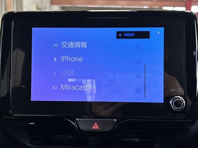 ヤリスクロス Z ウルバーノ 純正ナビ 全方位カメラ 前席シートヒーター ヘッドアップディスプレイ ETC ハーフレザー BSM トヨタセーフティセンス LEDヘッドライト オートハイビーム パワーバックドア ハンドルヒーター(4枚目)