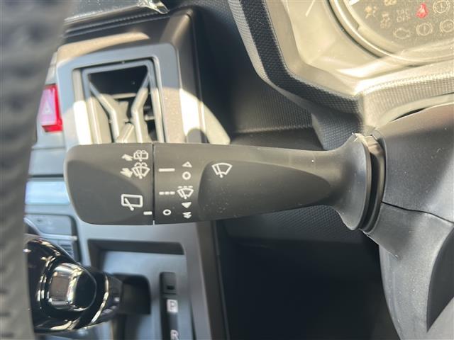 タフト G ダーククロムベンチャー ディスプレイオーディオ パノラマモニター パーキングアシスト スカイフィールトップ ルーフレール 追従クルコン 前席シートヒーター LEDヘッドライト 純正15インチAW 電動パーキング PCS(8枚目)