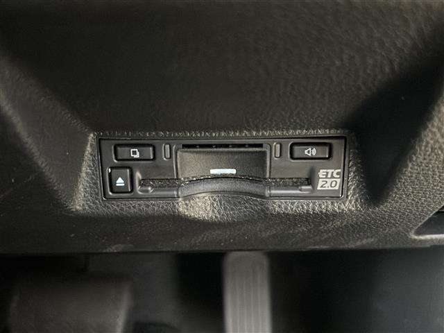 ������тm���C�P���̃K���o�[�����炱���ł��鍂������I���Q�O�Q�O�N�P���@�i���j���{�\����������������ׁi�������ÎԔ���s��̑�蔃����Ǝ҂�ΏۂƂ����u���Î����Ԕ���䐔�m���D�P�����v���j