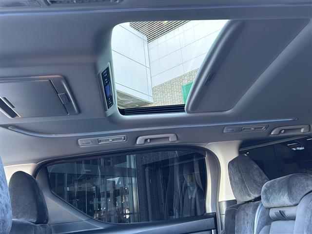 ������тm���C�P���̃K���o�[�����炱���ł��鍂������I���Q�O�Q�O�N�P���@�i���j���{�\����������������ׁi�������ÎԔ���s��̑�蔃����Ǝ҂�ΏۂƂ����u���Î����Ԕ���䐔�m���D�P�����v���j