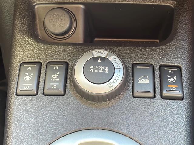 �K���X�R�[�e�B���O�A�i�r�Q�[�V�����A�d�s�b�ȂǁA���̑��̃p�[�c�̎��t�������ς���̂����k�������Ă���܂��I�I�N���}�̂��Ɖ��ł����C�����������I