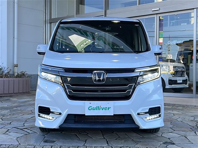 ステップワゴンスパーダ スパーダ・クールスピリット　ホンダセンシング　純正ナビ・両側パワスラ・後席モニター・衝突軽減・レーンキープ・追従クルコン・全方位カメラ・ＥＴＣ・ドラレコ・ハーフレザーシート・シートヒーターＤ／Ｎ席・純正フロアマット・純正アルミホイール（30枚目）