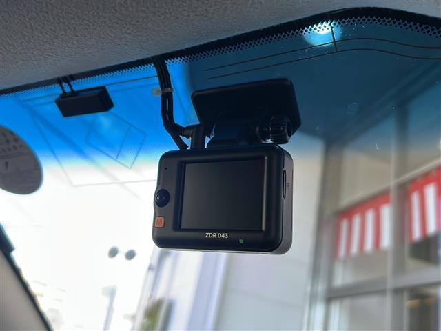 ������тm���C�P���̃K���o�[�����炱���ł��鍂������I���Q�O�Q�O�N�P���@�i���j���{�\����������������ׁi�������ÎԔ���s��̑�蔃����Ǝ҂�ΏۂƂ����u���Î����Ԕ���䐔�m���D�P�����v���j