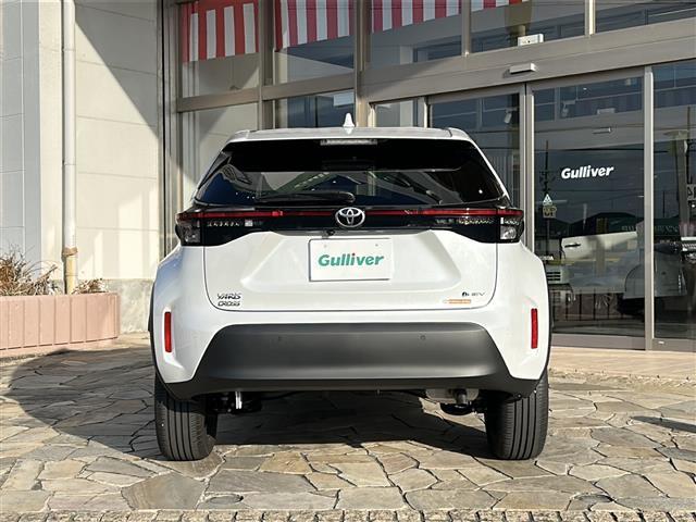 ヤリスクロス ハイブリッドＺ　ディスプレイオーディオ　ドライブレコーダー　シートヒーター　追従クルコン　ＥＴＣ　全方位カメラ　オートホールド　ＢＳＭ　トヨタセーフティセンス　アドバンストパーク　運転席パワーシート　ハンドルヒーター（32枚目）