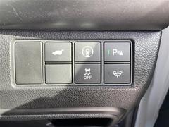 �¿��������ݾ��դ����ʢ���ʬ�ݾڡ��񻺼֤�Ǽ�ָ壳���͢���֤�Ǽ�ָ壱������ݾڴ��֤Ȥʤ�ޤ��ˡ�����¾Ĺ���ݾڡ�ͭ���ˤ⤴�Ѱդ��Ƥ���ޤ�����Ĺ���ݾڤ����ӤǤ����ξ�ˤϾ�郎�������ޤ��� 6