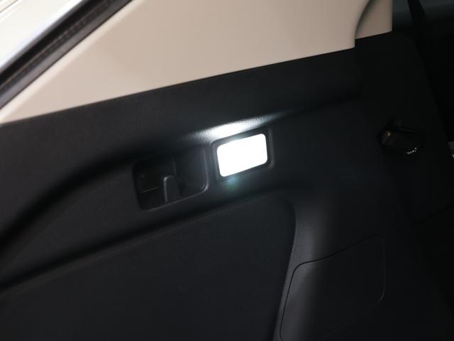 ヴェゼル e:HEVZ 元試乗車 運転支援機能 衝突軽減ブレーキ 禁煙車 LEDヘッドライト スマートキー 純正ナビ マルチビューカメラ Bluetooth接続 先進ライト 後退出庫サポートワンオーナー車 1オナ スマキ(64枚目)