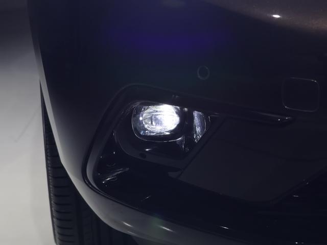 フィット e:HEVリュクス 禁煙車 運転支援機能 衝突軽減ブレーキ LEDヘッドライト 前後ドライブレコーダ先進ライト 障害物センサー 純正9インチナビ バックカメラ Bluetooth接続 ミュージックラック ETC DVD(15枚目)