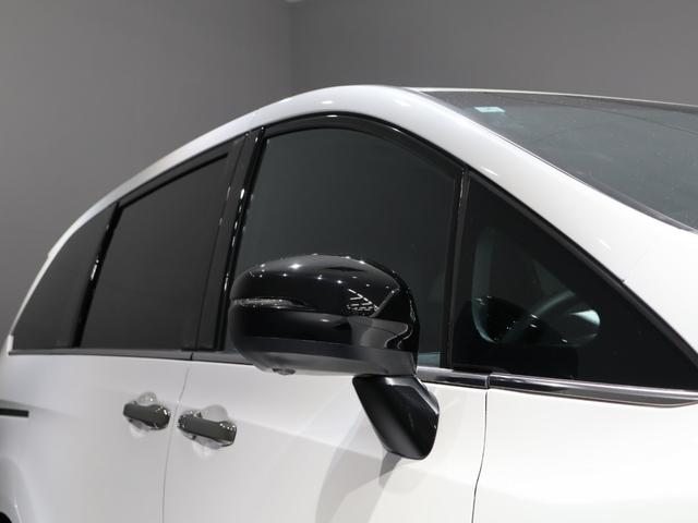 オデッセイハイブリッド e:HEVアブソルート・EXブラックエディション 禁煙車 運転支援機能 衝突軽減ブレーキ スマートキー 15.6インチリア席モニター 11.4インチ純正ナビ パワーテールゲート 両側電動スライドドア LEDヘッドライト マルチビューモニター VSA(11枚目)