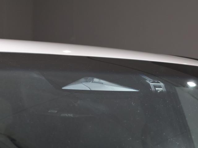 オデッセイハイブリッド e:HEVアブソルート・EXブラックエディション 禁煙車 運転支援機能 衝突軽減ブレーキ スマートキー 15.6インチリア席モニター 11.4インチ純正ナビ パワーテールゲート 両側電動スライドドア LEDヘッドライト マルチビューモニター VSA(12枚目)