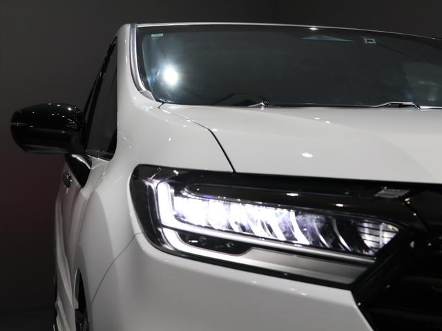 オデッセイハイブリッド e:HEVアブソルート・EXブラックエディション 禁煙車 運転支援機能 衝突軽減ブレーキ スマートキー 15.6インチリア席モニター 11.4インチ純正ナビ パワーテールゲート 両側電動スライドドア LEDヘッドライト マルチビューモニター VSA(14枚目)