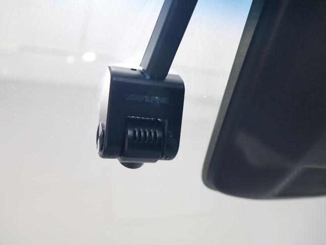 オデッセイハイブリッド e:HEVアブソルート・EXブラックエディション 禁煙車 運転支援機能 衝突軽減ブレーキ スマートキー 15.6インチリア席モニター 11.4インチ純正ナビ パワーテールゲート 両側電動スライドドア LEDヘッドライト マルチビューモニター VSA(43枚目)