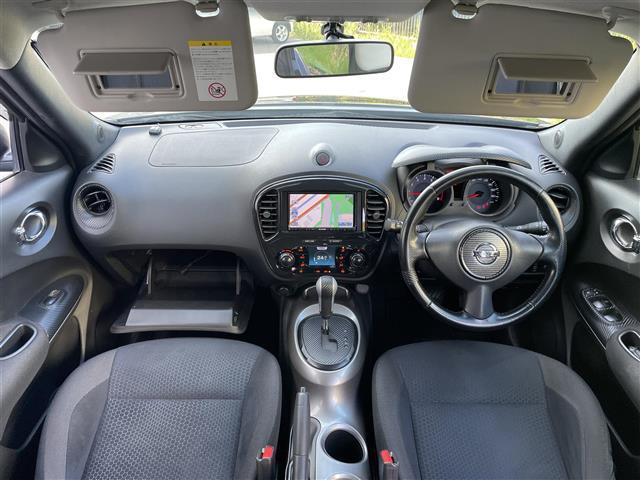 ジューク １６ＧＴ　ＦＯＵＲ　タイプＶ　パートタイム４ＷＤ／ＫＥＮＷＯＯＤナビ／ＡＭ／ＦＭ／ｉＰｏｄ／ＵＳＢ／ＳＤ／ワンセグＴＶ／ＡＡＣ／Ｓｐｏｒｔｓモード／ＥＣＯモード／エアコン，Ｄ－ｍｏｄｅディスプレイ切り替え（2枚目）