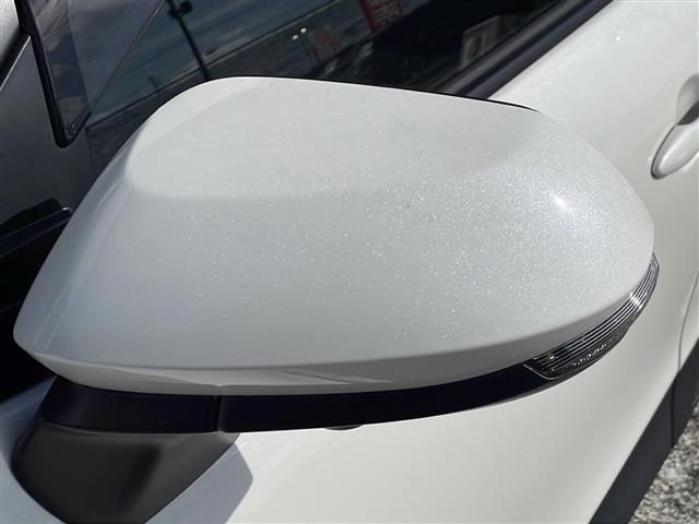 ヤリスクロス ハイブリッドZ フルセグTV/パワーバックドア/全方位カメラ/ビルトインETC/ステアリングヒーター/両席シートヒーター/ドライブレコーダー前後(15枚目)