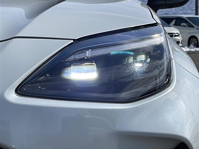 ヤリスクロス ハイブリッドZ フルセグTV/パワーバックドア/全方位カメラ/ビルトインETC/ステアリングヒーター/両席シートヒーター/ドライブレコーダー前後(22枚目)