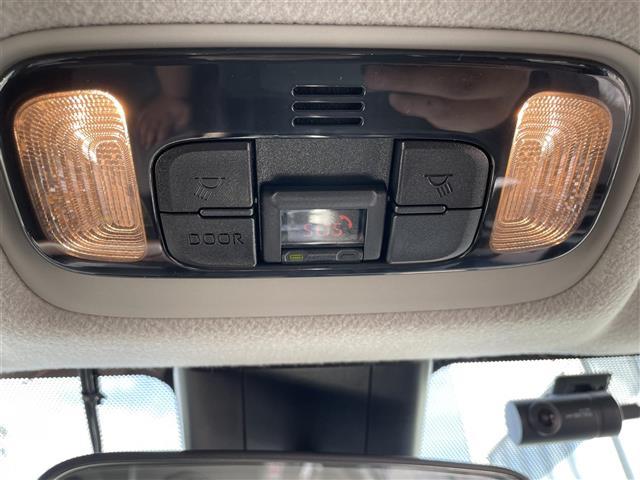 ヤリスクロス ハイブリッドZ フルセグTV/パワーバックドア/全方位カメラ/ビルトインETC/ステアリングヒーター/両席シートヒーター/ドライブレコーダー前後(30枚目)