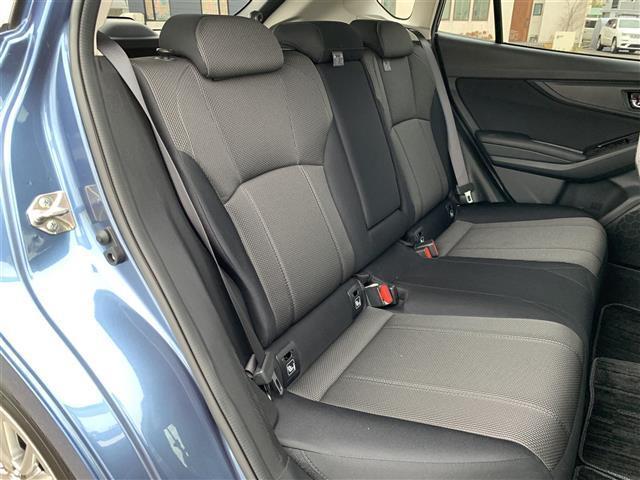 1.6i-Lアイサイト 4WD/社外CD、AUX/衝突被害軽減ブレーキ/レーンアシスト/アイドリングストップ/横滑り防止/クルコン/パドルシフト/ドライブレコーダー/ドアバイザー/ライトレベライザー(17枚目)