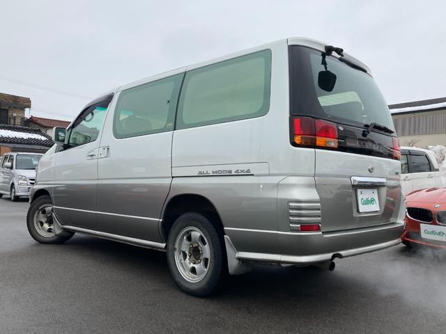 日産 エルグランド その他 ｖ ４ｗｄ ディーゼル車 社外ｃｄ ａｕｘ ワイパーデアイサー ドアバイザー 中古車検索 くるまのニュース