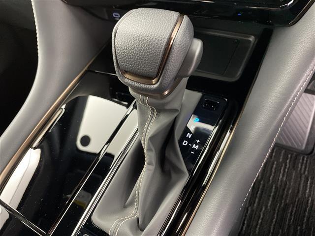 安心の全車保証付き！（※部分保証、国産車は納車後３ヶ月、輸入車は納車後１ヶ月の保証期間となります）。その他長期保証（有償）もご用意しております！※長期保証を付帯できる車両には条件がございます。