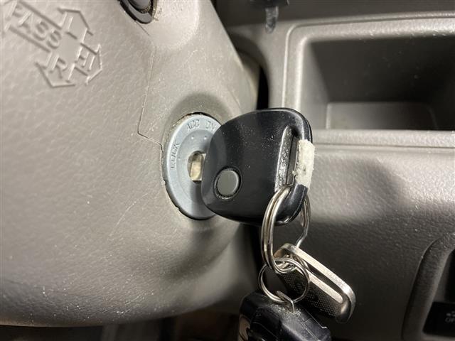 スクラム ＰＣスペシャル　４ＷＤ　社外ナビ　バックカメラ　両側スライドドア　ＭＴモード付ＡＴ　衝突被害軽減ブレーキ　横滑り防止装置　盗難防止装置　ＥＴＣ　リモコンキー　社外エンジンスターター　社外前方ドライブレコーダー（13枚目）