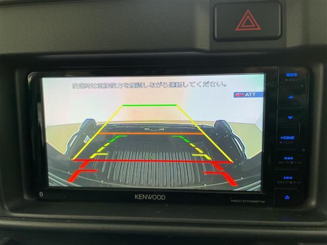 ハイゼットカーゴ デッキバンＧ　・４ＷＤ／スマートアシスト・衝突被害軽減ブレーキ・社外メモリナビ・フルセグＴＶ／ＣＤ／ＤＶＤ／ＳＤ／ｉＰｏｄ／ＵＳＢ・Ｂｌｕｅｔｏｏｔｈ接続・バックカメラ／ＥＴＣ・社外エンジンスターター（4枚目）