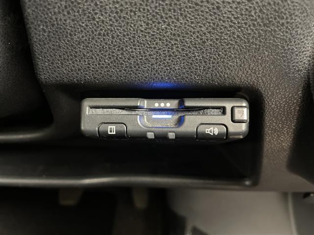 ハイゼットカーゴ デッキバンＧ　・４ＷＤ／スマートアシスト・衝突被害軽減ブレーキ・社外メモリナビ・フルセグＴＶ／ＣＤ／ＤＶＤ／ＳＤ／ｉＰｏｄ／ＵＳＢ・Ｂｌｕｅｔｏｏｔｈ接続・バックカメラ／ＥＴＣ・社外エンジンスターター（13枚目）