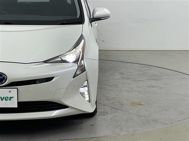 プリウス Ａ　・４ＷＤ／ハイブリット／寒冷地仕様・トヨタセーフティセンス・プリクラッシュセーフティ・レーダークルーズコントロール・純正ディーラーＯＰナビ・ＤＶＤ．ＣＤ．ＳＤ．Ｂｌｕｅｔｏｏｔｈ・フルセグ（35枚目）