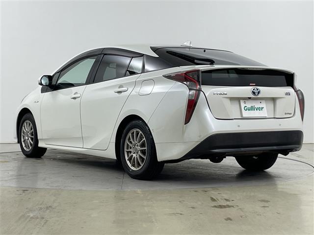 プリウス Ａ　・４ＷＤ／ハイブリット／寒冷地仕様・トヨタセーフティセンス・プリクラッシュセーフティ・レーダークルーズコントロール・純正ディーラーＯＰナビ・ＤＶＤ．ＣＤ．ＳＤ．Ｂｌｕｅｔｏｏｔｈ・フルセグ（39枚目）