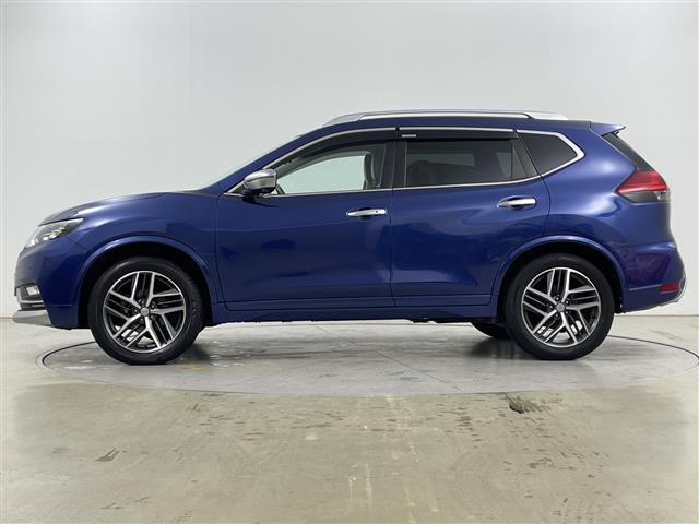 エクストレイル オーテック　ｉパッケージ　・４ＷＤ・プロパイロット・エマージェンシーブレーキ・レーダークルーズコントロール・純正ディーラーＯＰナビ・ＤＶＤ．ＣＤ．ＳＤ．Ｂｌｕｅｔｏｏｔｈ・フルセグ／バックカメラ　・パワーバックドア（33枚目）
