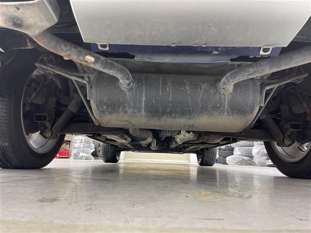 エクストレイル オーテック　ｉパッケージ　・４ＷＤ・プロパイロット・エマージェンシーブレーキ・レーダークルーズコントロール・純正ディーラーＯＰナビ・ＤＶＤ．ＣＤ．ＳＤ．Ｂｌｕｅｔｏｏｔｈ・フルセグ／バックカメラ　・パワーバックドア（41枚目）