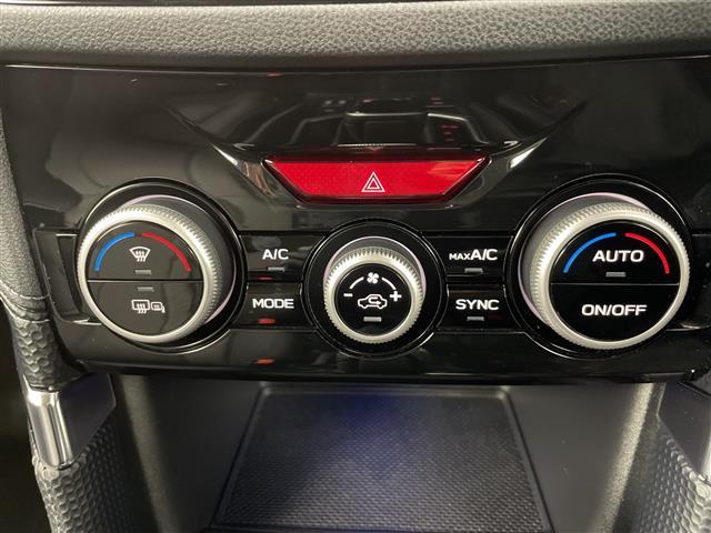 フォレスター アドバンス　・４ＷＤ　／ハイブリット／アイサイト・衝突被害軽減ブレーキ・レーダークルーズコントロール・純正ディーラーＯＰナビ・ＤＶＤ．ＣＤ．ＳＤ．フルセグ．Ｂｌｕｅｔｏｏｔｈ・バック／サイド／フロントカ（8枚目）