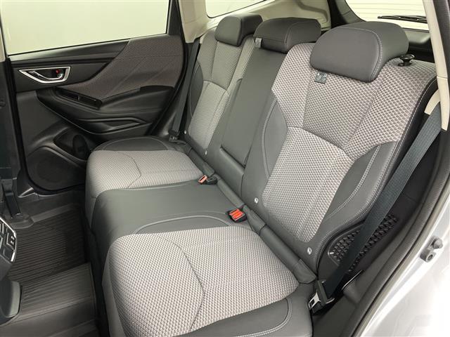 フォレスター アドバンス　・４ＷＤ　／ハイブリット／アイサイト・衝突被害軽減ブレーキ・レーダークルーズコントロール・純正ディーラーＯＰナビ・ＤＶＤ．ＣＤ．ＳＤ．フルセグ．Ｂｌｕｅｔｏｏｔｈ・バック／サイド／フロントカ（22枚目）