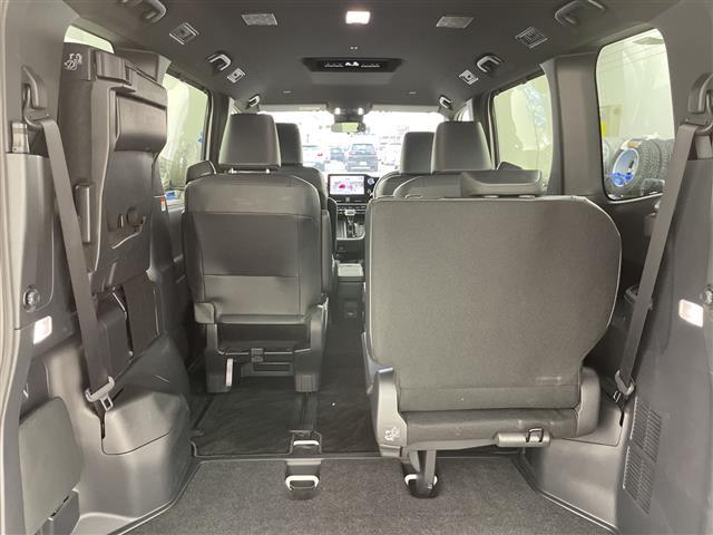 ヴォクシー ハイブリッドS-Z 純正ナビ・・トヨタセーフティサポート・バックカメラ・追従クルーズコントロール・オートライト/LEDヘッドライト・運転席/助手席シートヒーター・EVモード・AC100V・寒冷地仕様・冬タイヤ積込(23枚目)