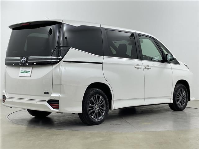 ヴォクシー ハイブリッドS-Z 純正ナビ・・トヨタセーフティサポート・バックカメラ・追従クルーズコントロール・オートライト/LEDヘッドライト・運転席/助手席シートヒーター・EVモード・AC100V・寒冷地仕様・冬タイヤ積込(30枚目)
