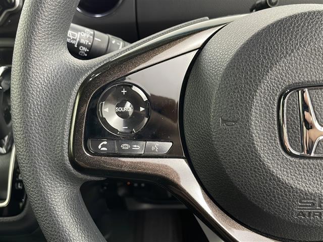 N-BOXカスタム G・Lホンダセンシング 4WD /Honda SENSING・衝突軽減ブレーキ/誤発進抑制機能・後方誤発進抑制機能/路外逸脱抑制機能・アダプティブ・クルーズ・コントロール〉・LKAS〈車線維持支援システム〉・LED(18枚目)