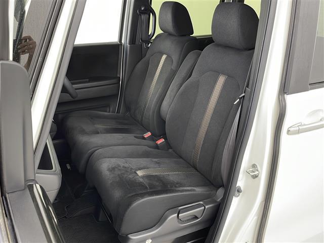 N-BOXカスタム G・Lホンダセンシング 4WD /Honda SENSING・衝突軽減ブレーキ/誤発進抑制機能・後方誤発進抑制機能/路外逸脱抑制機能・アダプティブ・クルーズ・コントロール〉・LKAS〈車線維持支援システム〉・LED(23枚目)