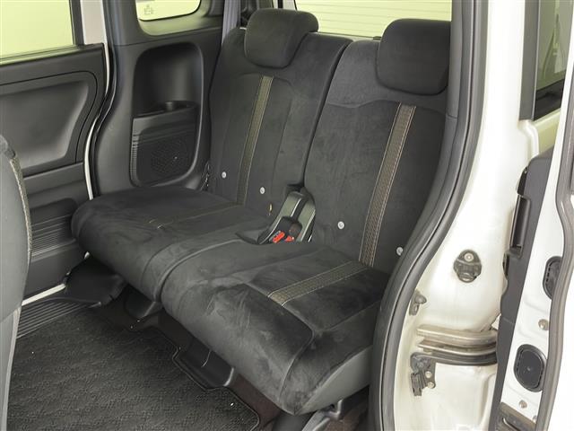 N-BOXカスタム G・Lホンダセンシング 4WD /Honda SENSING・衝突軽減ブレーキ/誤発進抑制機能・後方誤発進抑制機能/路外逸脱抑制機能・アダプティブ・クルーズ・コントロール〉・LKAS〈車線維持支援システム〉・LED(27枚目)