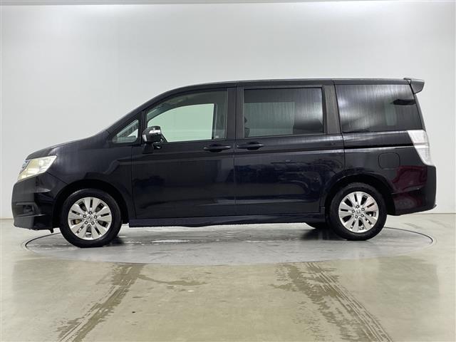 ステップワゴンスパーダ S ・4WD・純正ナビ フルセグ/CD/DVD/HDD・バックカメラ・両側パワースライドドア・前後ドライブレコーダー・社外エンジンスターター・ETC・オートライト・純正フロアマット(33枚目)