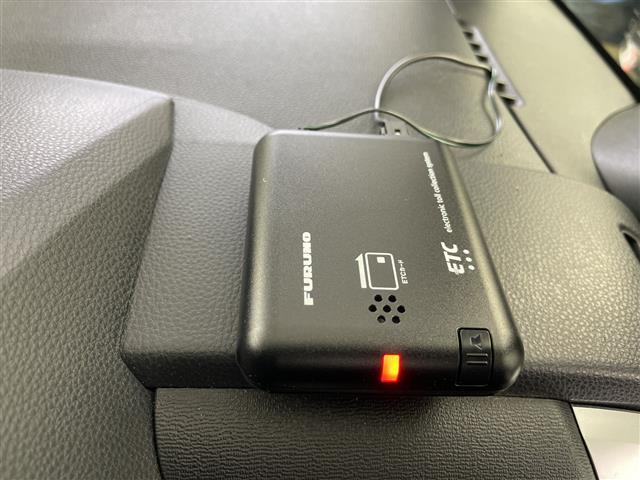 ヴォクシー S-G 4WD・寒冷地仕様・純正8インチディスプレイオーディオ・Bluetooth接続・プリクラッシュセーフティ・レーダークルーズコントロール・プロアクティブドライビングアシスト・両側パワースライドドア(16枚目)