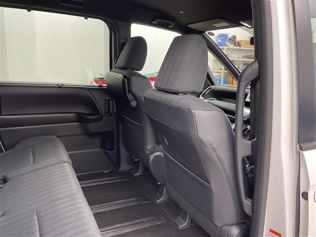 ヴォクシー S-G 4WD・寒冷地仕様・純正8インチディスプレイオーディオ・Bluetooth接続・プリクラッシュセーフティ・レーダークルーズコントロール・プロアクティブドライビングアシスト・両側パワースライドドア(21枚目)