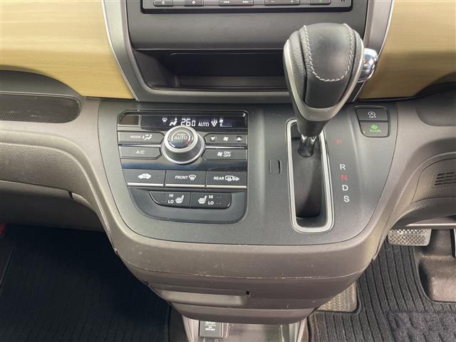 フリード G ・4WD・ワンオーナー・Gathersインターナビ・Bluetooth接続・純正エンジンスターター・片側パワースライドドア・ビルトインETC・ワイパーデアイサー・前席シートヒーター・ワイパーデアイサー(5枚目)