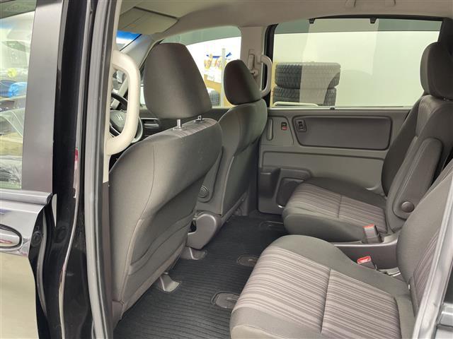 フリード G ・4WD・ワンオーナー・Gathersインターナビ・Bluetooth接続・純正エンジンスターター・片側パワースライドドア・ビルトインETC・ワイパーデアイサー・前席シートヒーター・ワイパーデアイサー(23枚目)